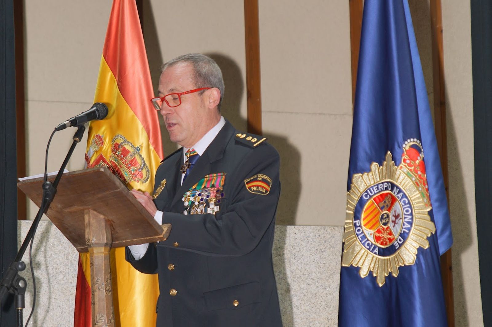 GALERÍA | Revive en imágenes el homenaje a la Policía Nacional en Alcañices