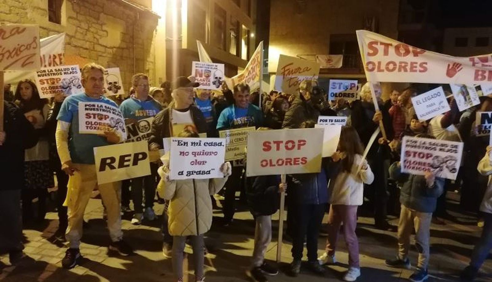 WhatsApp Image 2024 11 29 at 22.18.54