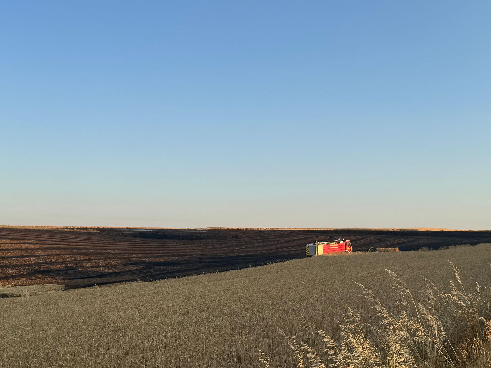 Incendio junto al polígono de los Villares, 13 de julio de 2025