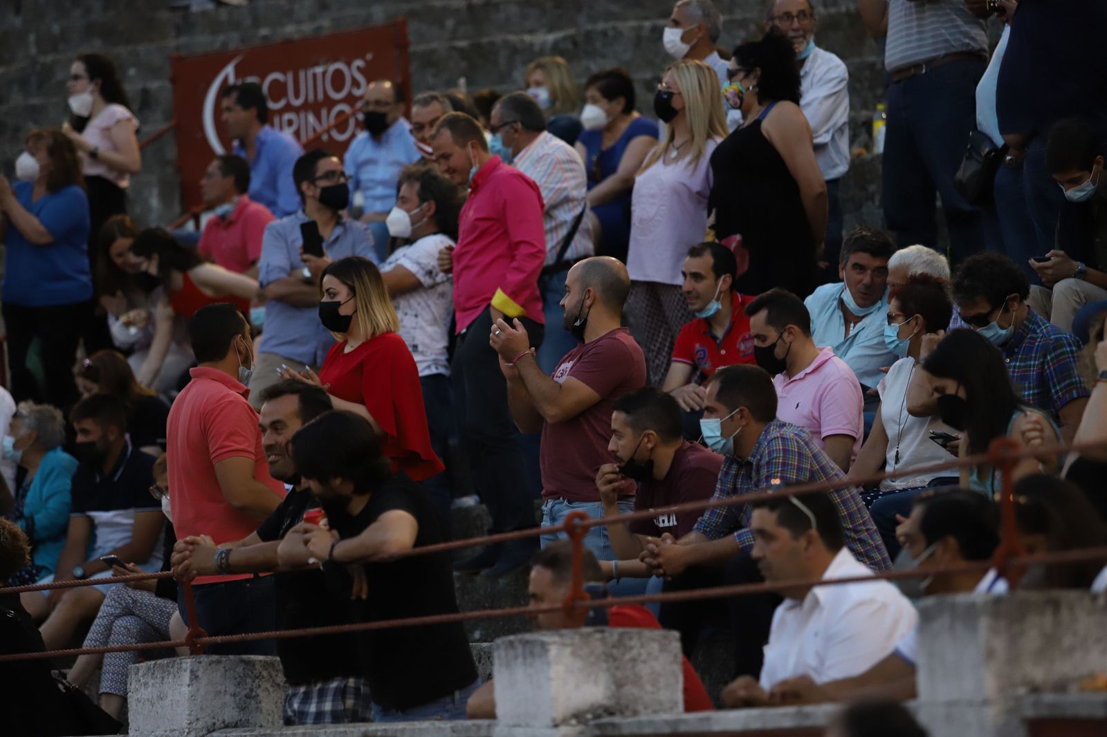 roca-rey-pablo-aguado-y-daniel-luque-en-zamora-37