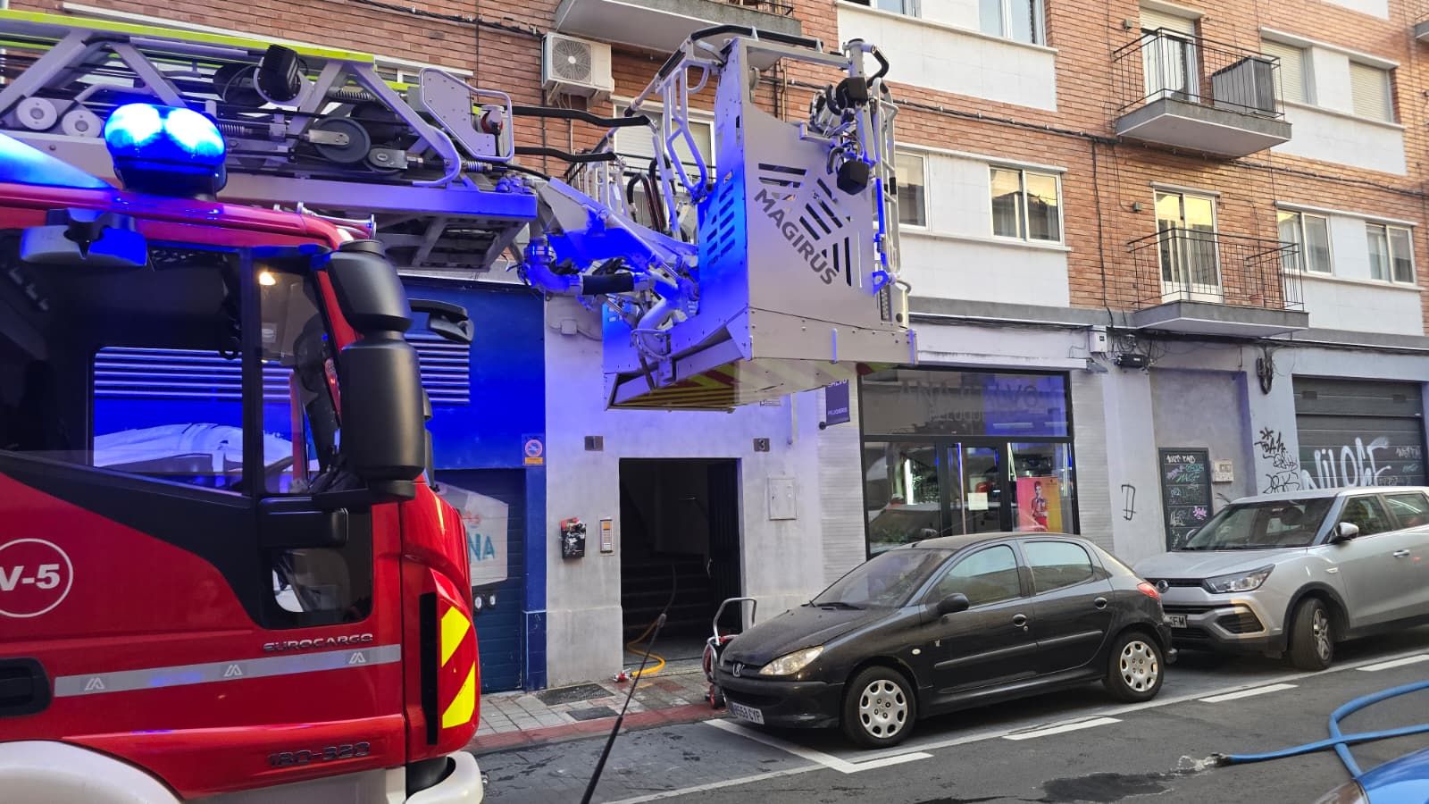 Una sartén al fuego provoca la intervención de los Bomberos en la calle Pintores