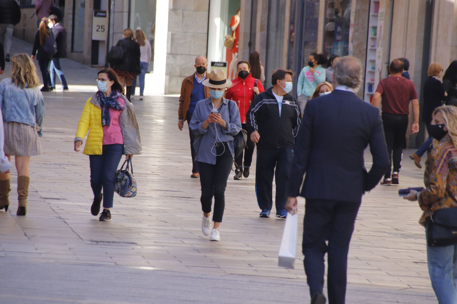 Salamanca duplica los positivos de hace una semana, con 39, en el tercer día consecutivo sin fallecidos