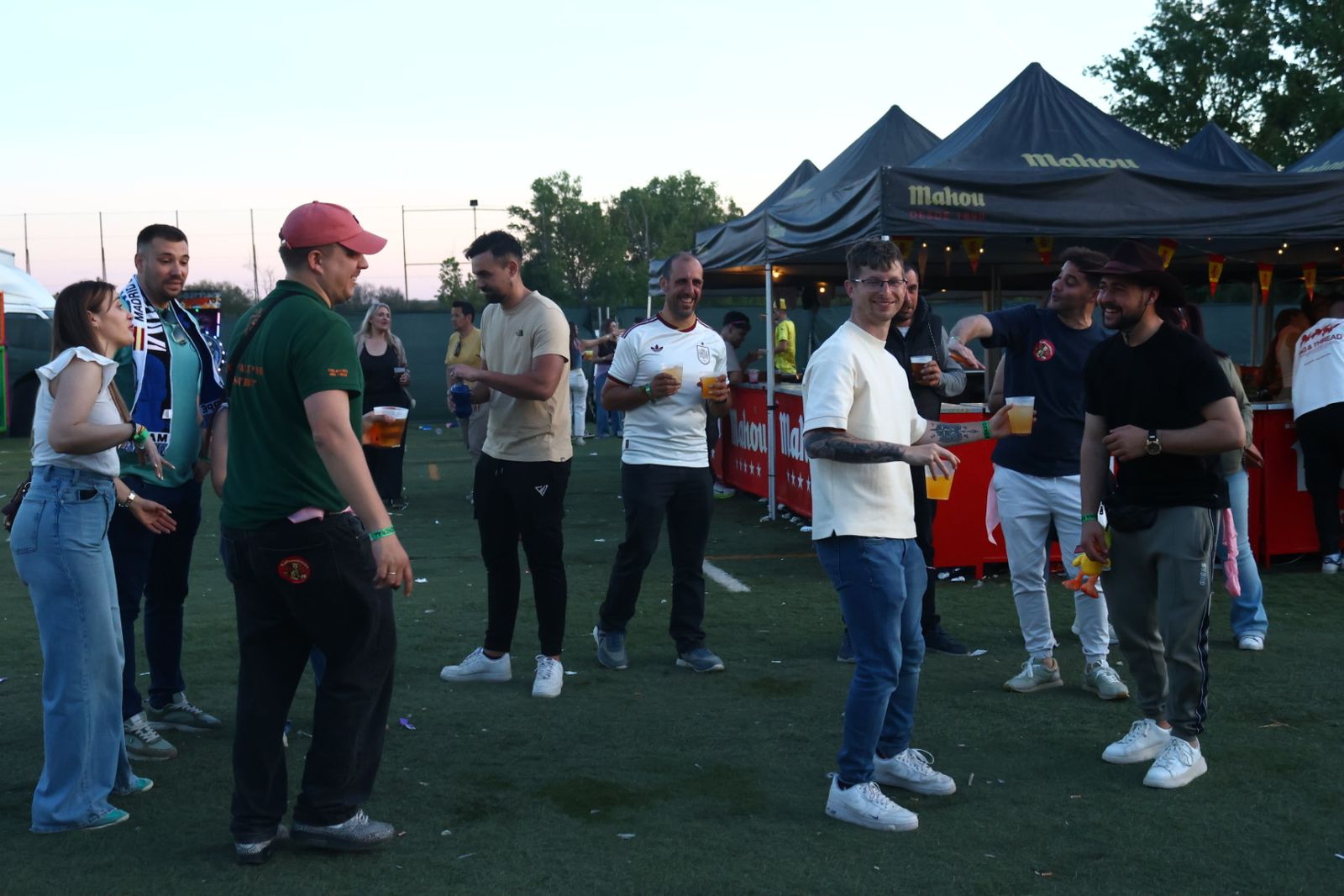 Salamanca de noche, sábado 18 de abril
