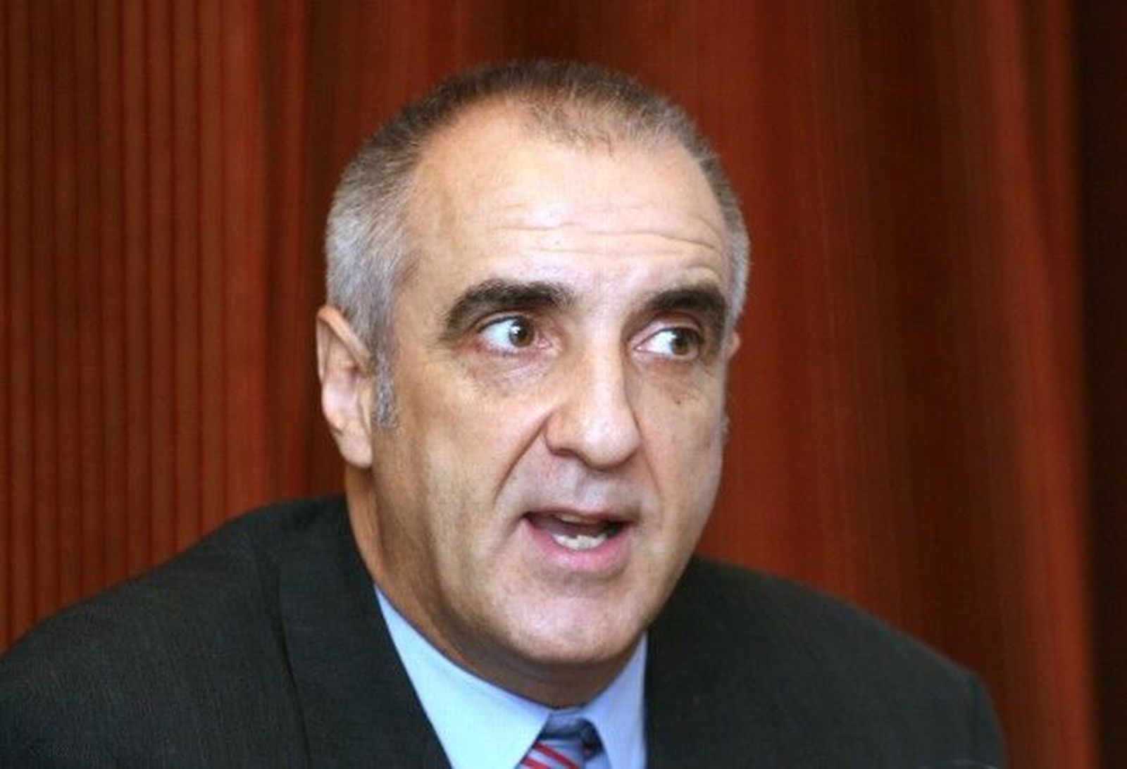 1465913393851victorinodn