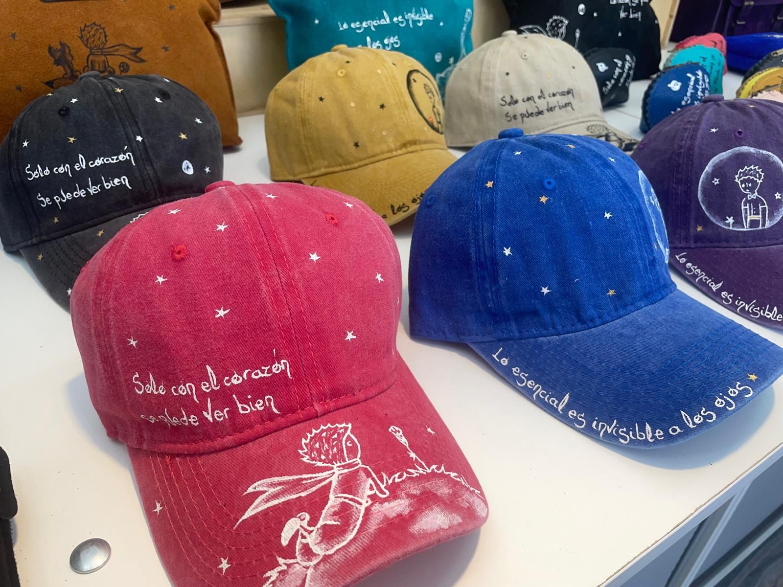 Gorras inspiradas en 'El Principito'
