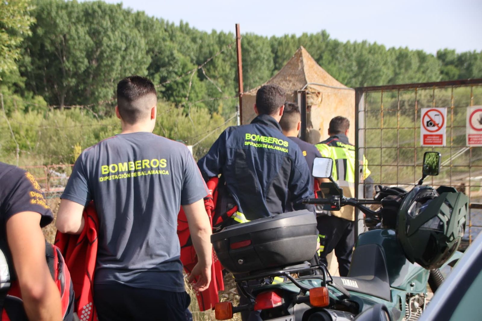Operativo de búsqueda desplegado en Alba de Tormes para dar con el paradero del menor desaparecido en el río
