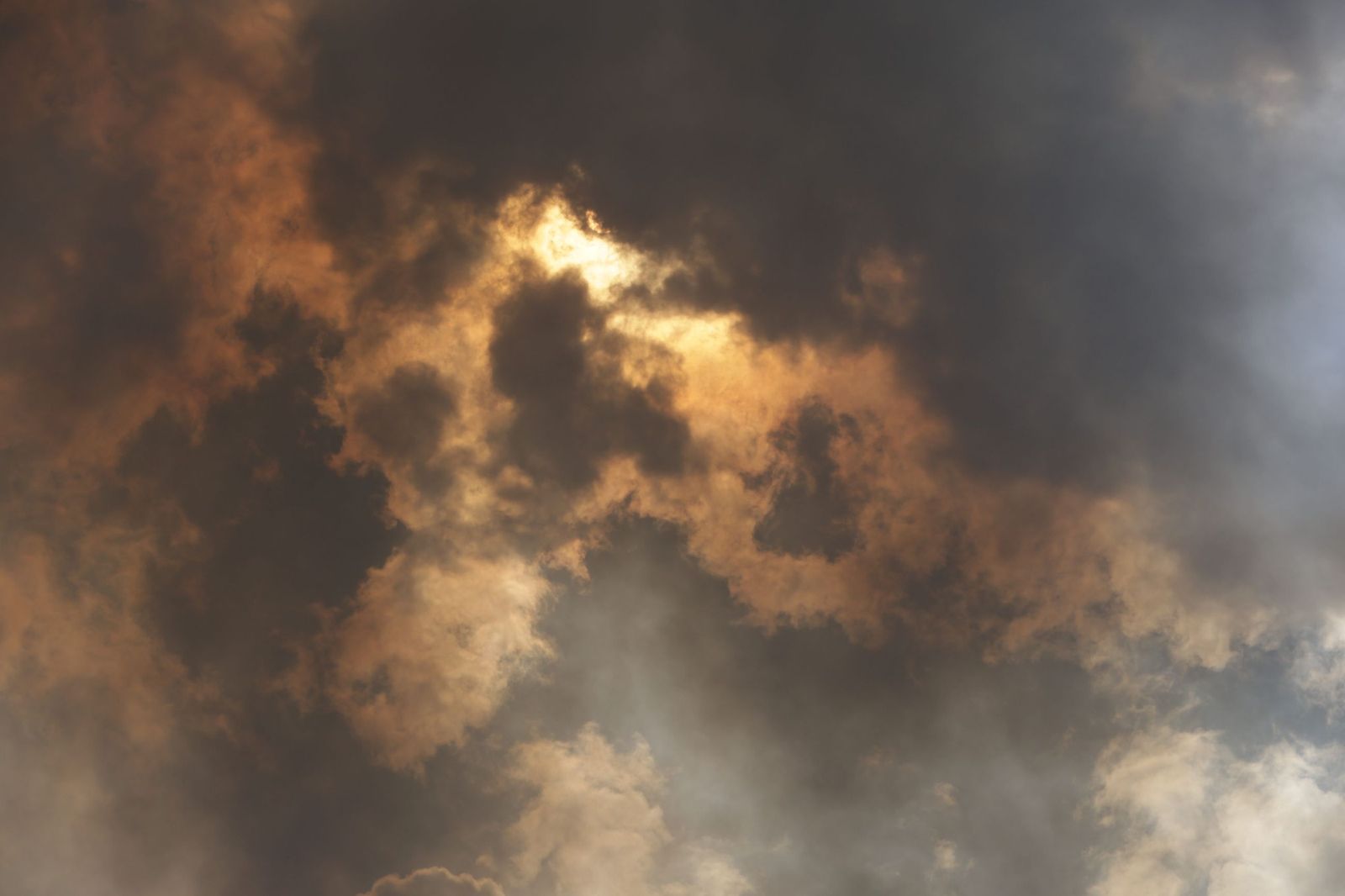 Incendio de Puercas. La situación entre Abejera y Riofrío