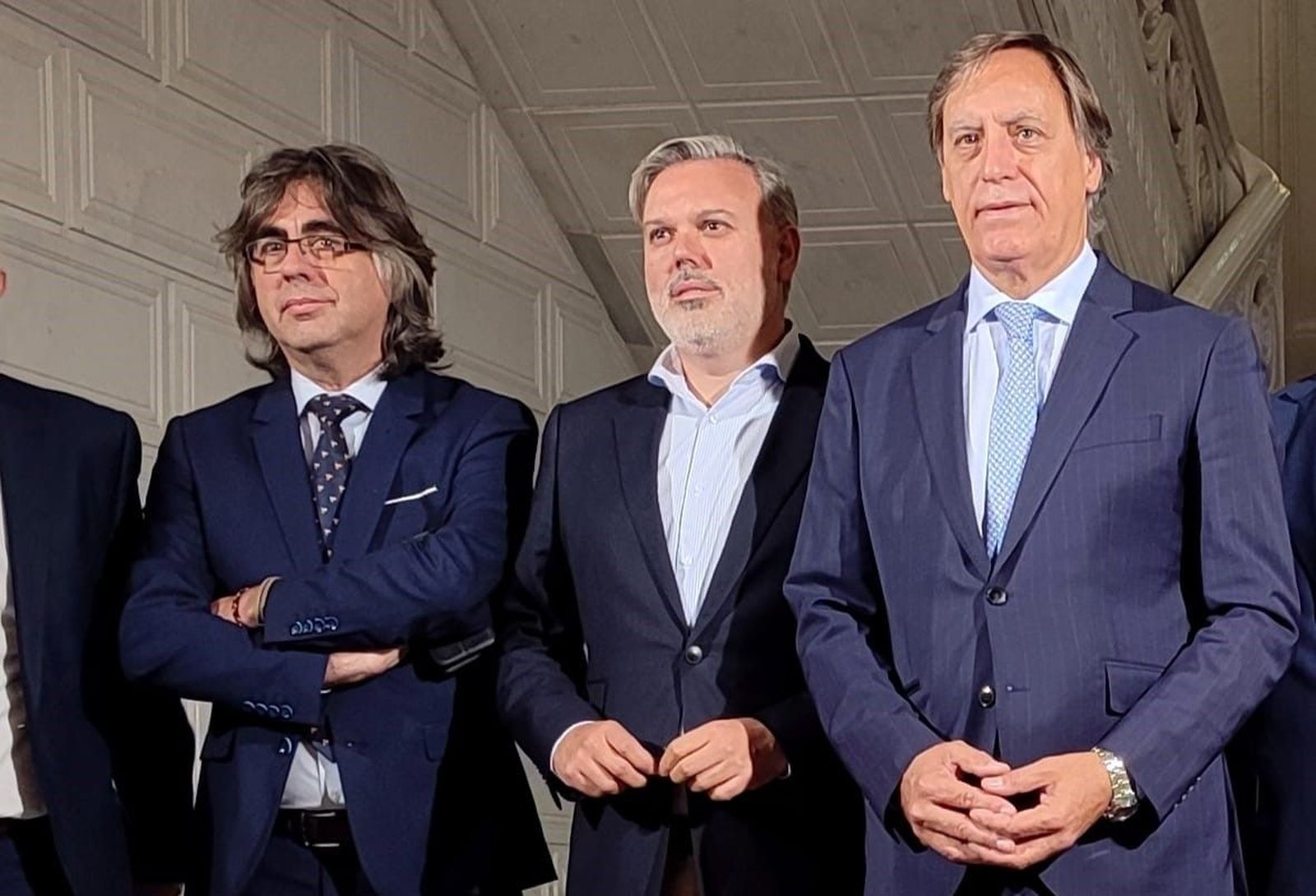 El alcalde de Salamanca, Carlos García Carbayo junto al alcalde de Béjar, Luis Francisco Martín y Fernando Pizarro, alcalde de Plasencia