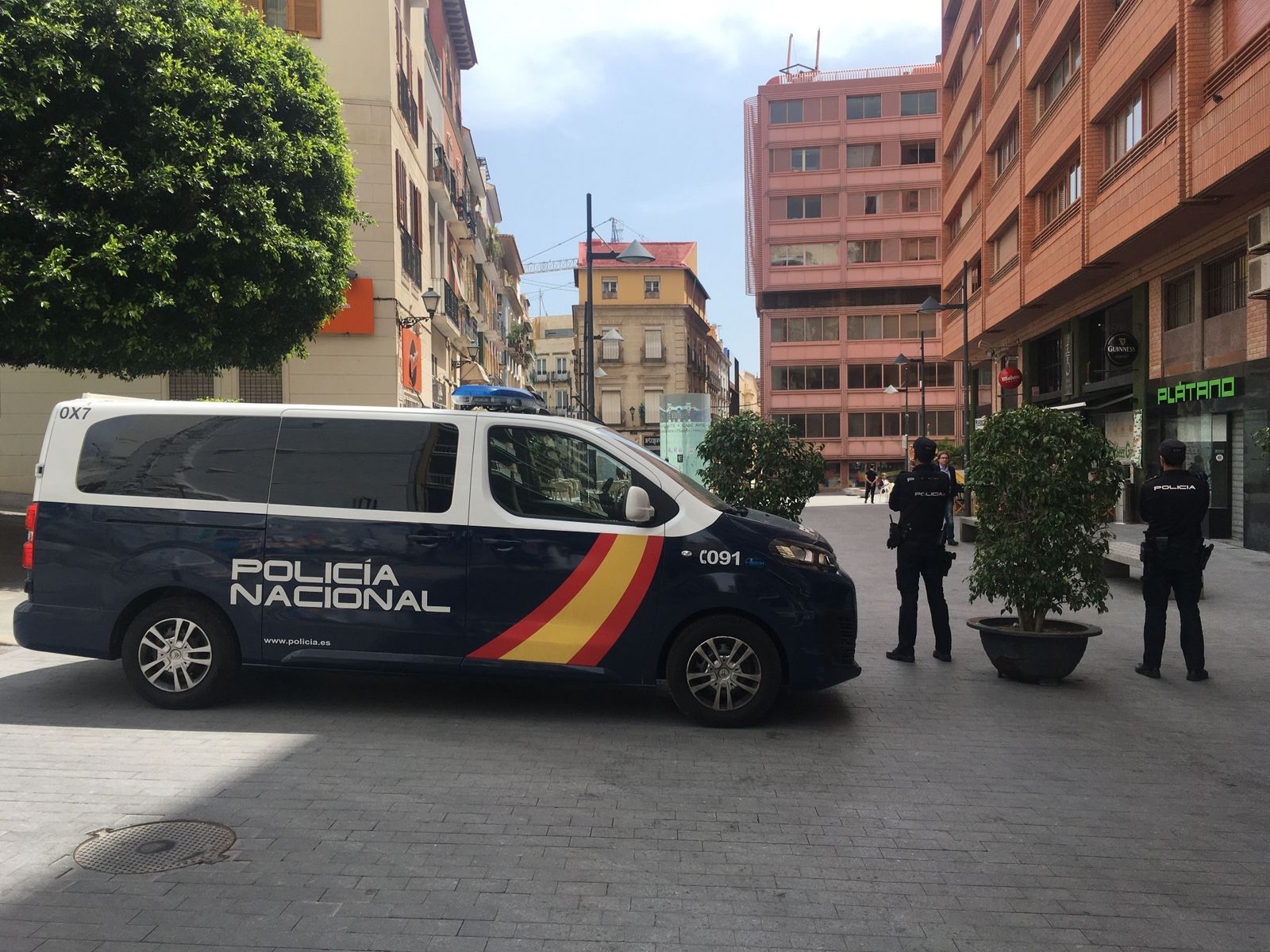 Furgón de la Policía Nacional