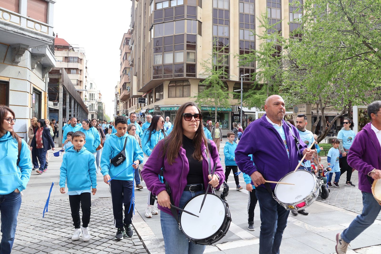GALERÍA | Marcha solidaria para celebrar el día del autismo en Zamora