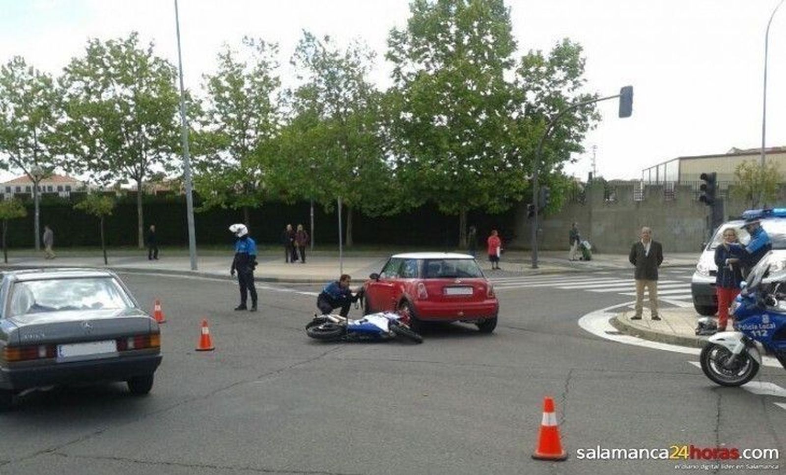 Herido un motorista en un accidente de tráfico en la avenida de Salamanca