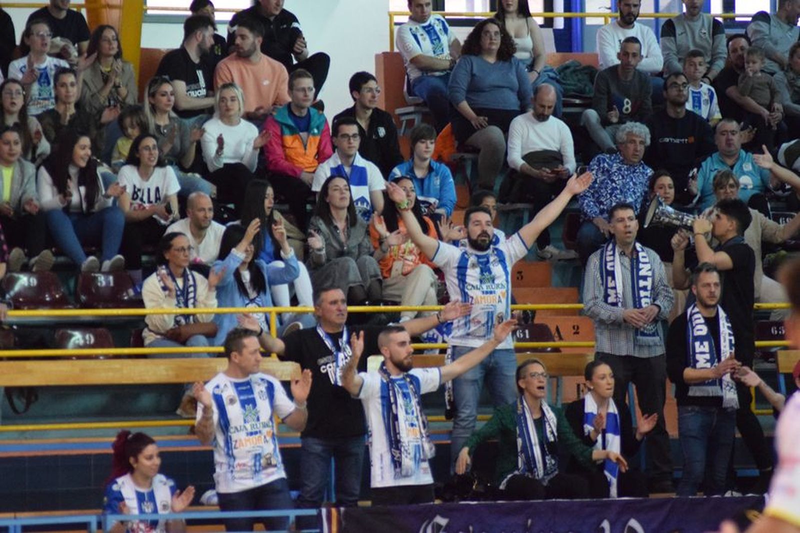 Atlético Benavente   Sala 10 Zaragoza  (66)