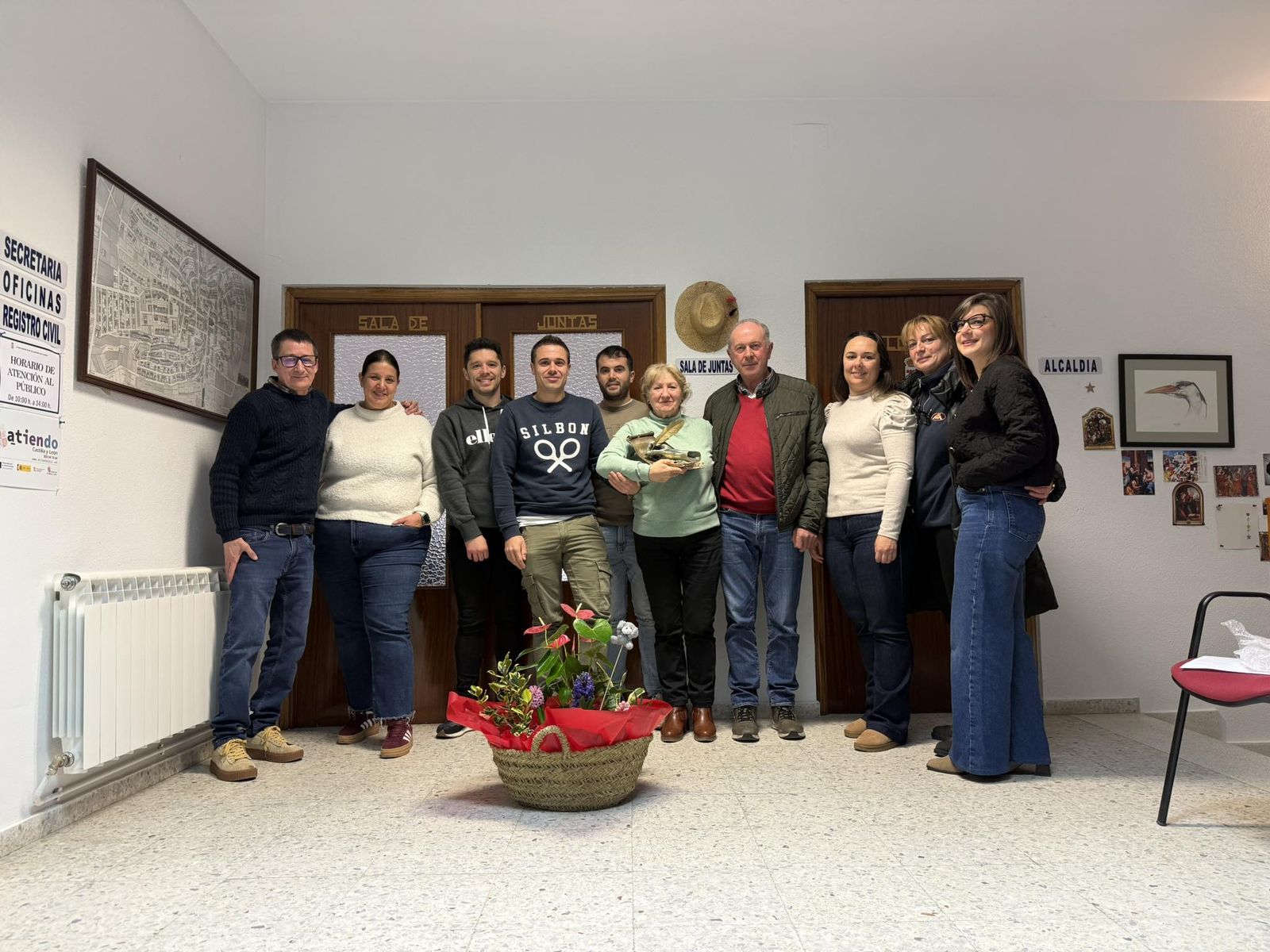 Despedida a Esther, alguacila de Villabuena del Puente durante más de 30 años