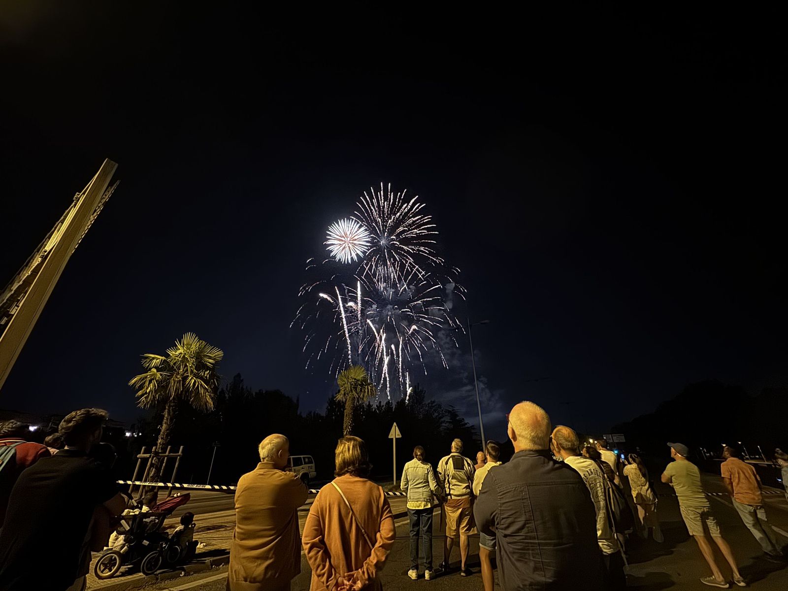 Fuegos artificiales en el entorno del Puente Romano