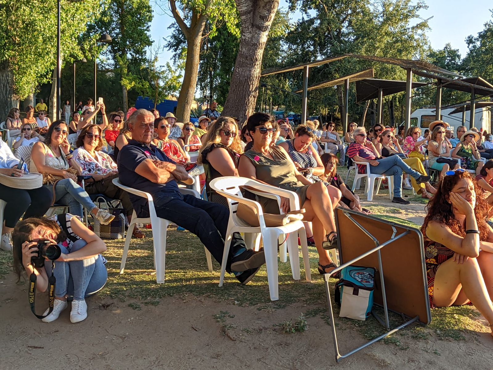 Decenas de zamoranos disfrutan del concierto