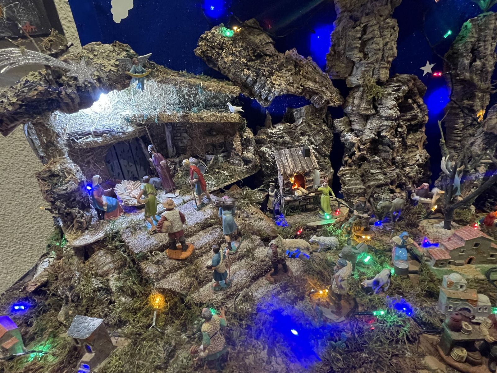 L.R.V. - Belén situado en una vivienda de la calle Príncipe (6).jpg