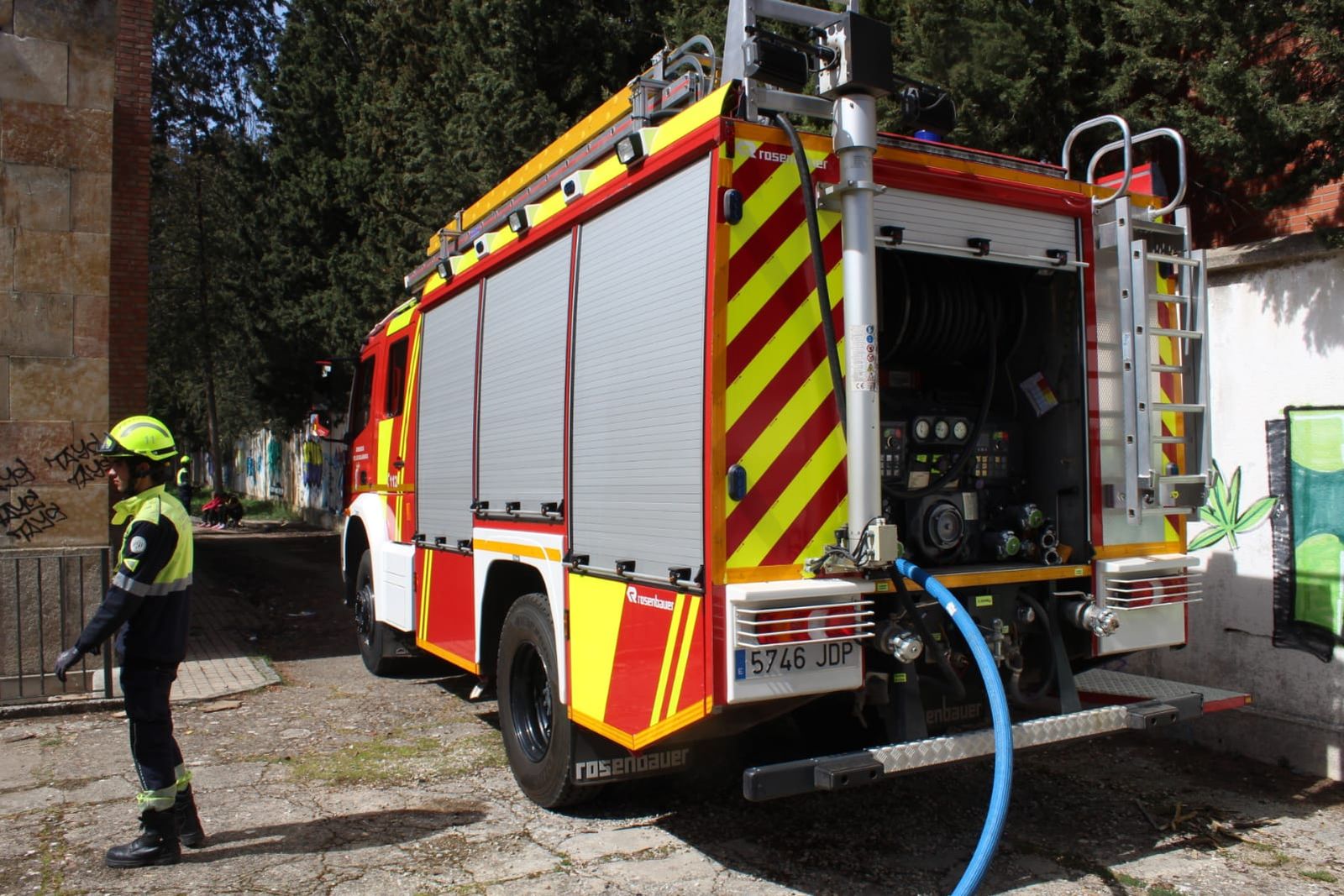 incendio-en-un-edificio-abandonado-de-ciudad-jardin-6