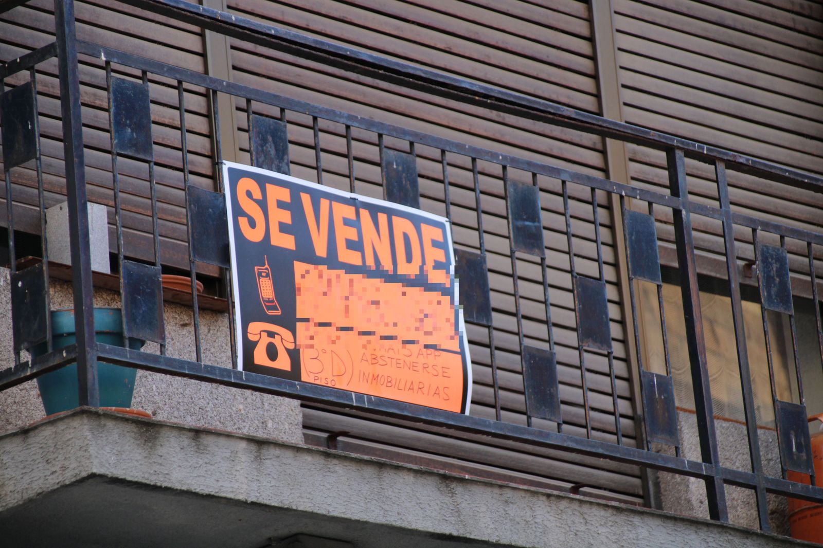Cartel de se vende en Salamanca Cartel de se vende en Salamanca