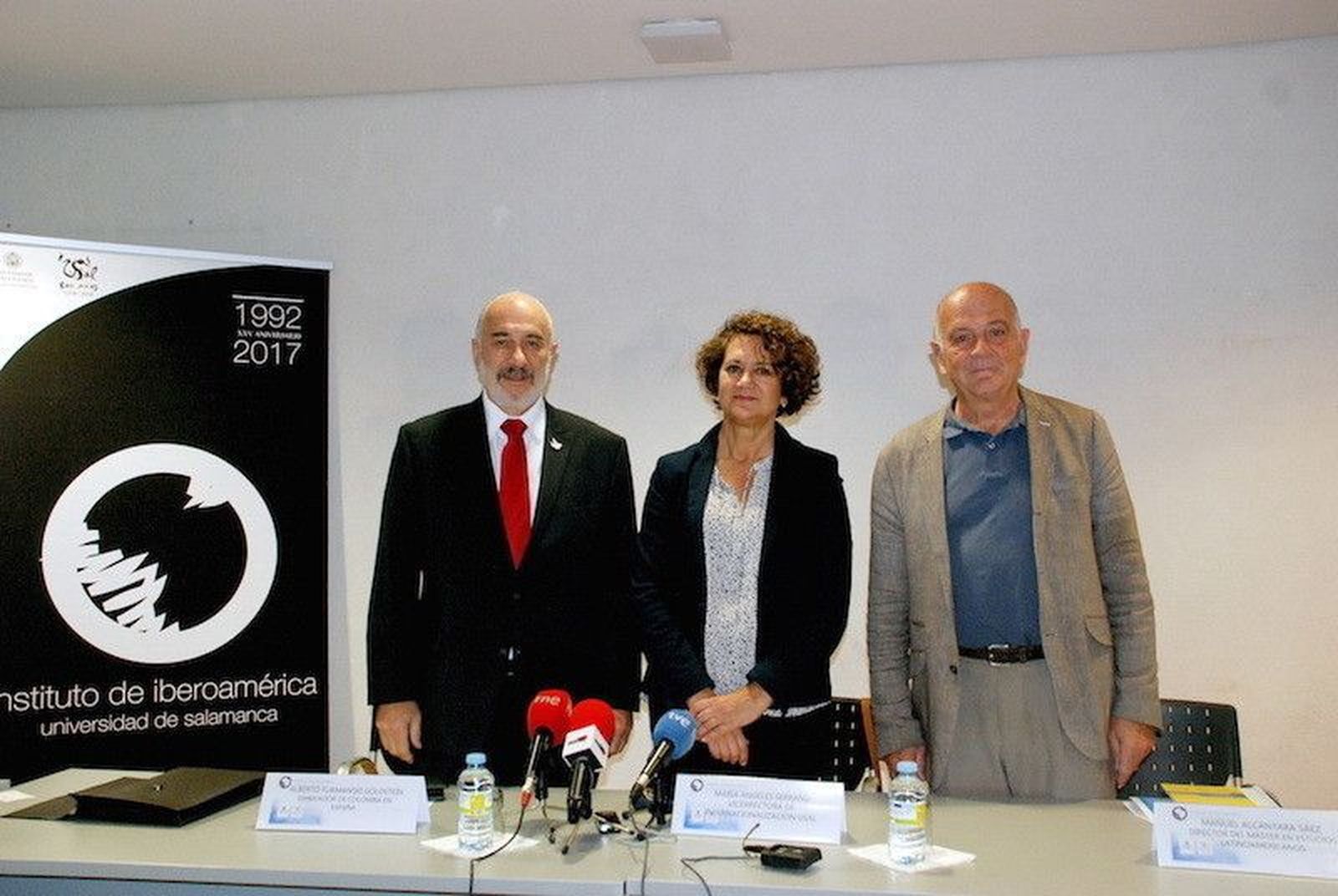 Presentada la cátedra Colombia en la Universidad