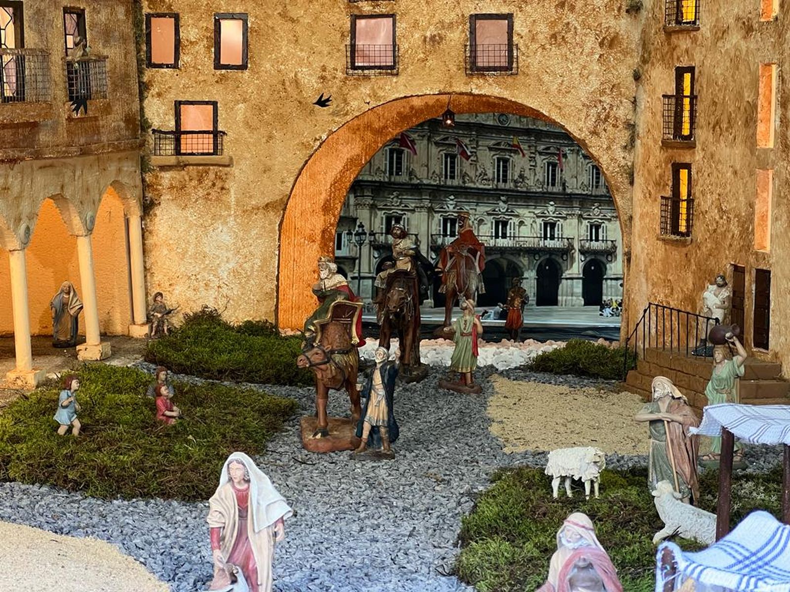 inauguracion-del-tradicional-belen-del-regimiento-de-ingenieros-de-salamanca-rei-11-diciembre-de-2023-fotos-veronica-tapia-7