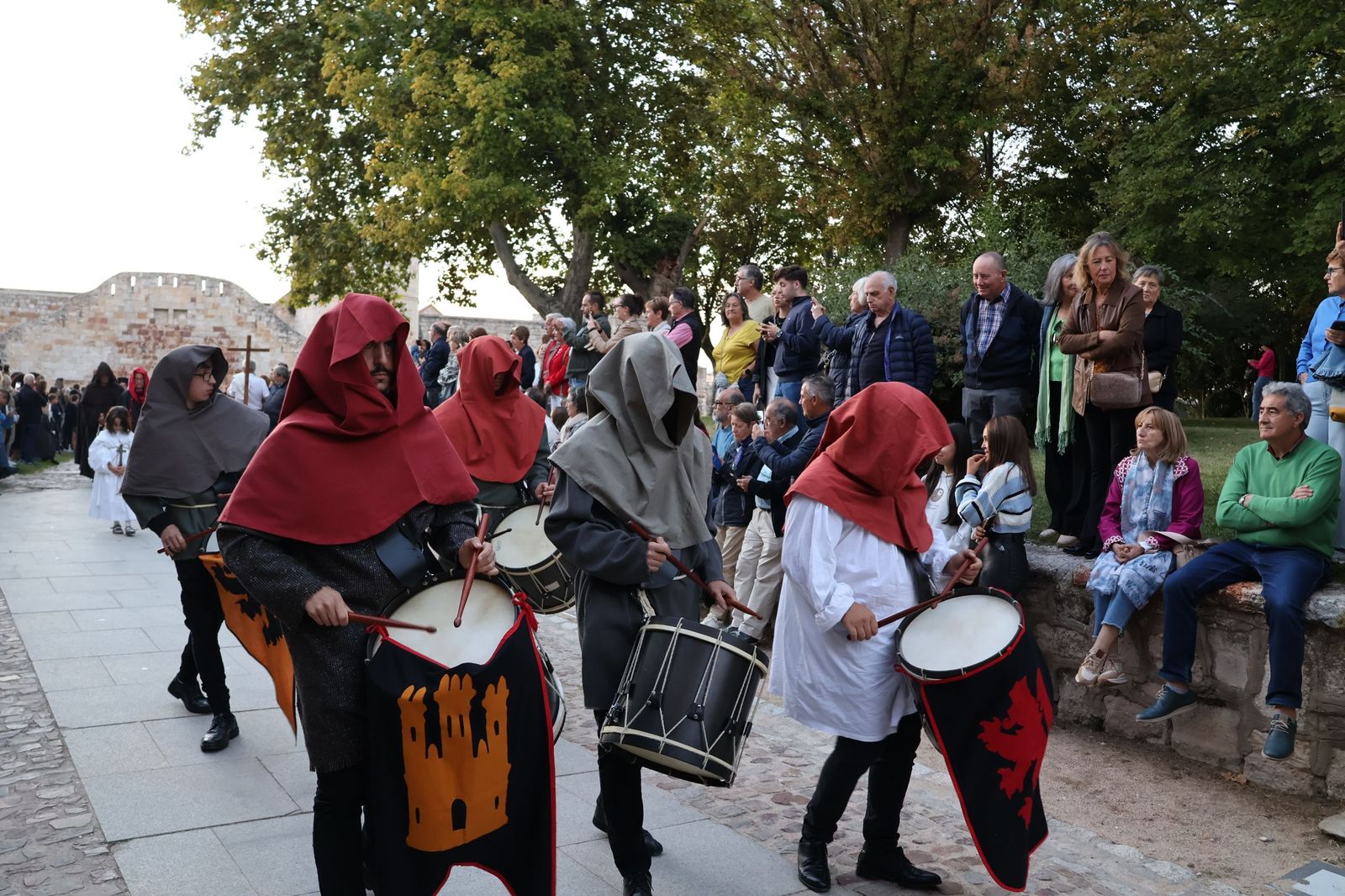 Desfile del entierro de los Hijos de Arias Gonzalo