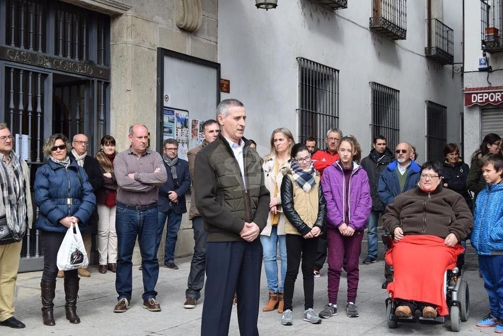 Minuto de silencio por las víctimas de Bruselas