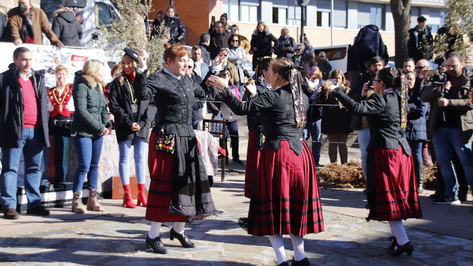 Bailes en la matanza de Guijuelo 