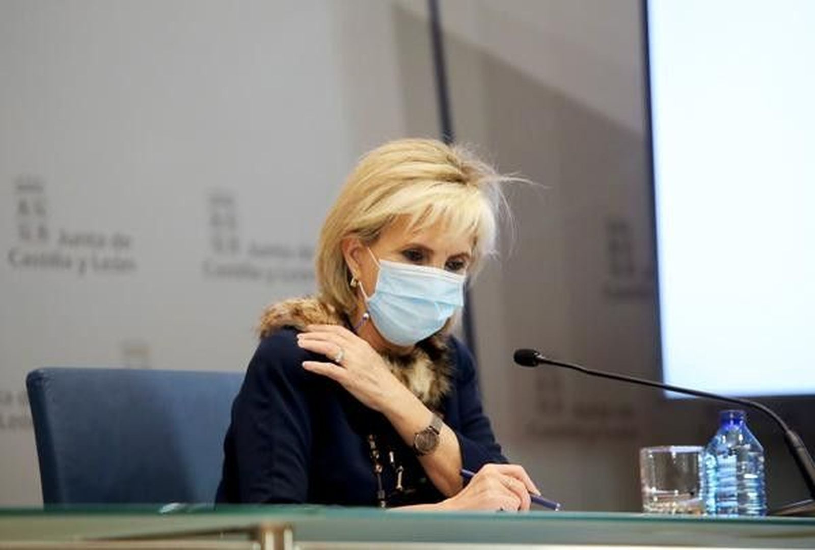 Veronica casado ical