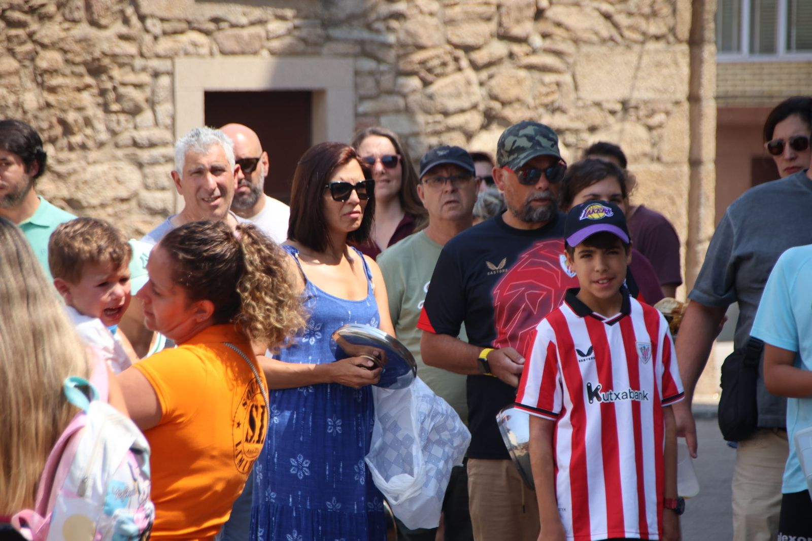 Masueco paella popular en la plaza