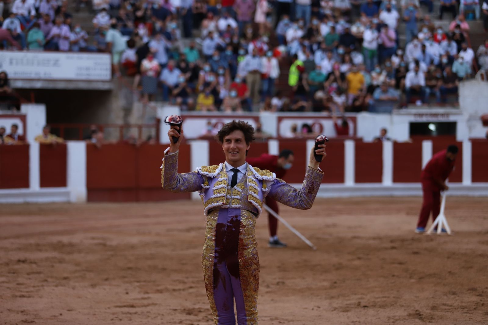 roca-rey-pablo-aguado-y-daniel-luque-en-zamora-19