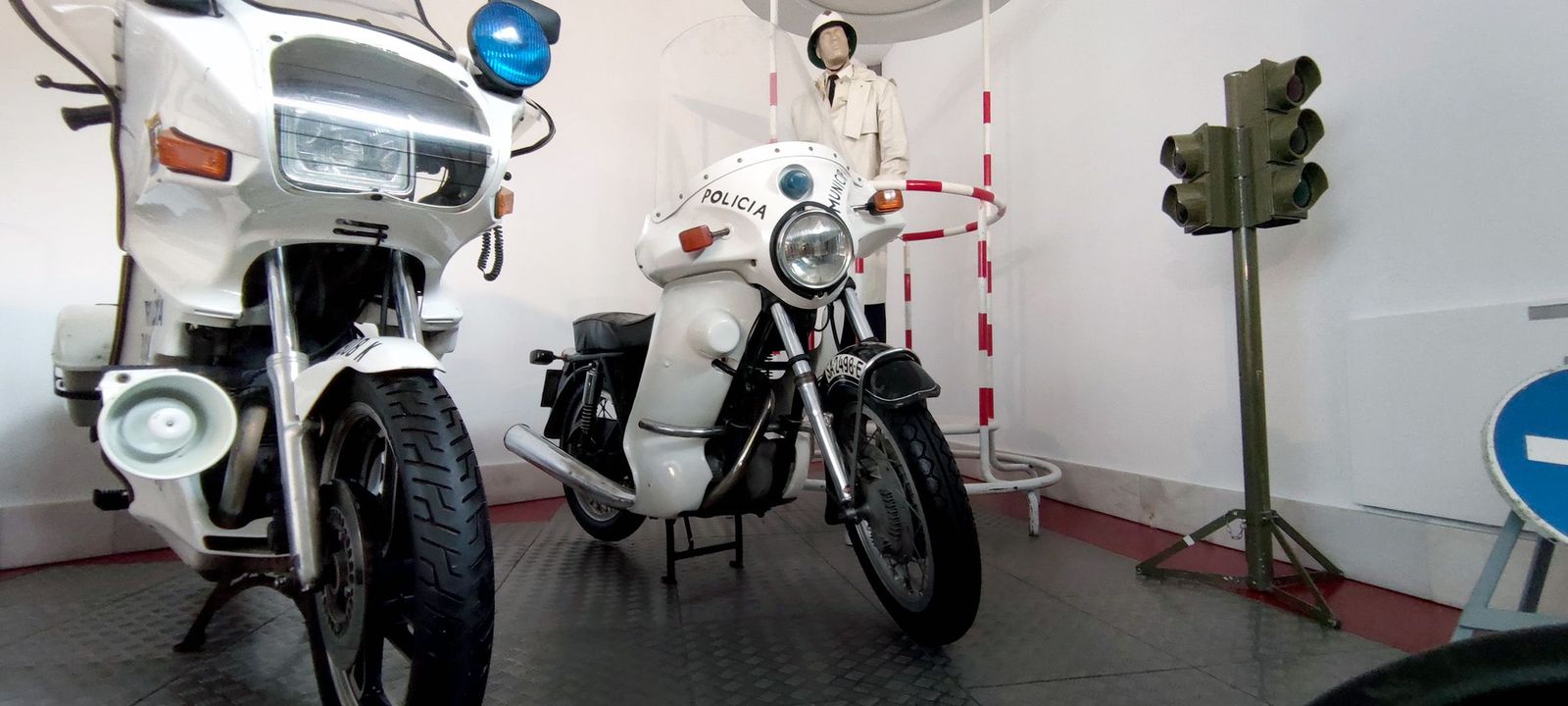 motocicleta Sanglas 400 F