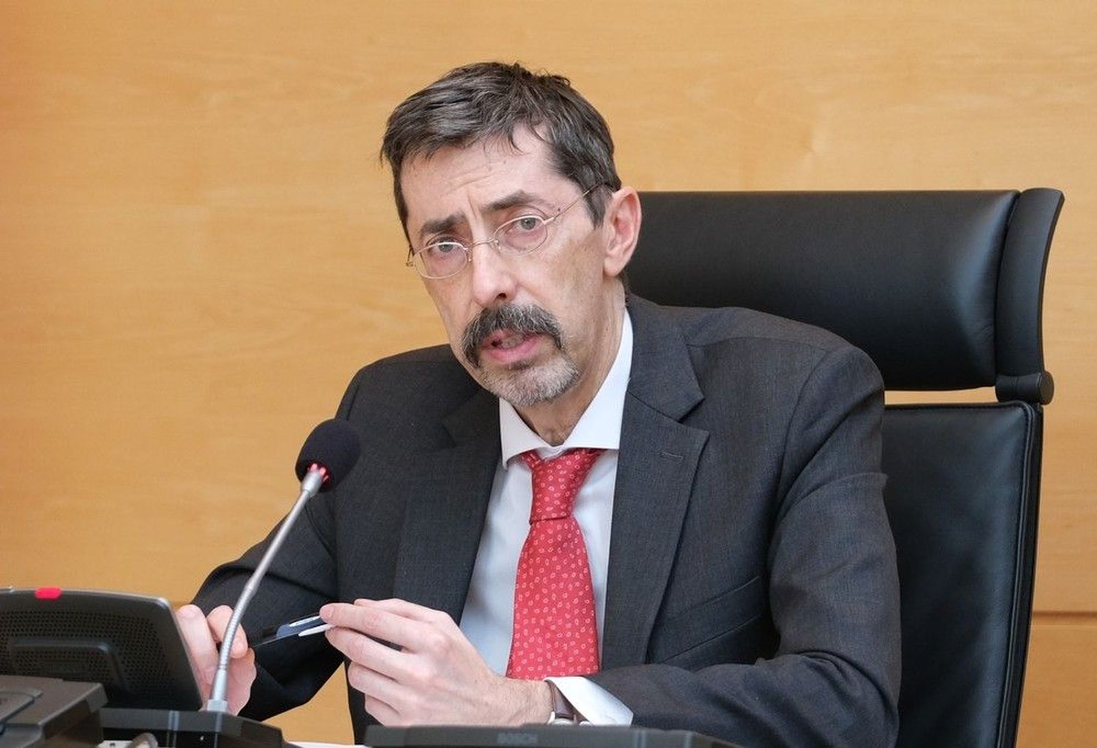 D13BCA1F A974 DB8F 4D0E30534A746354