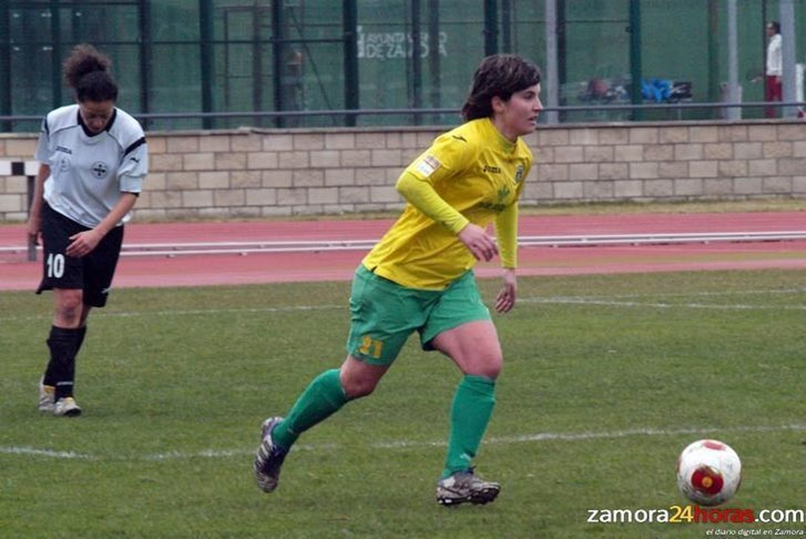 El Amigos del Duero frena en seco al líder