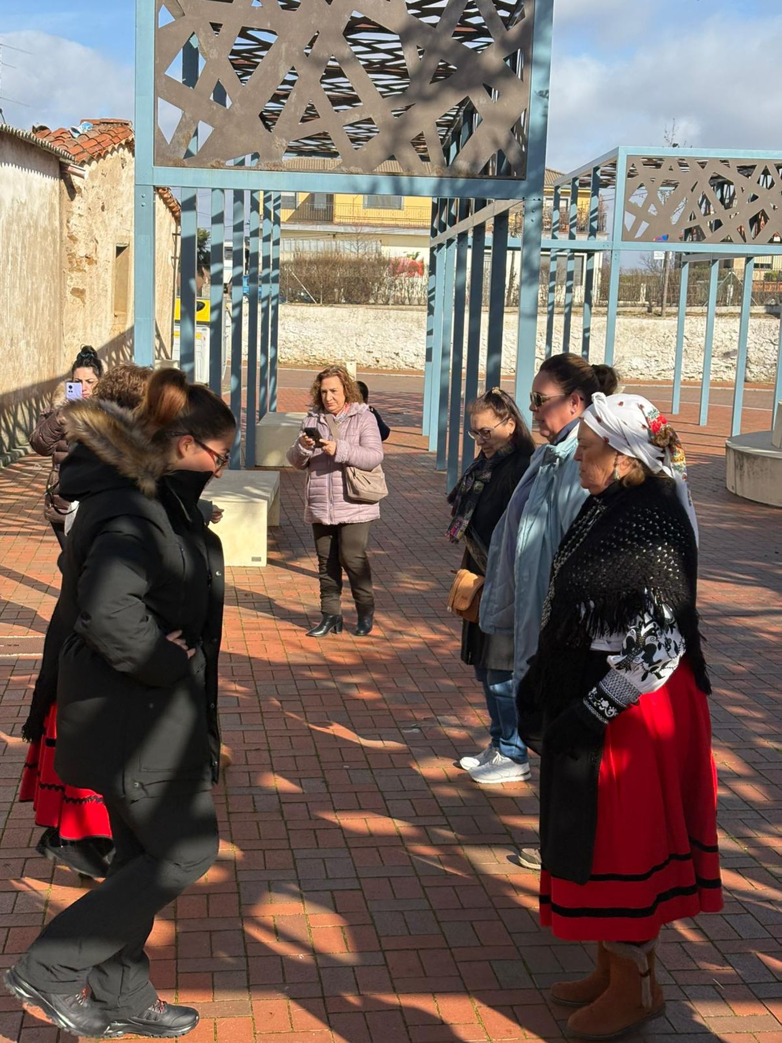 Doñinos revive las labores más artesanales de la provincia con la XVIII fiesta de la matanza