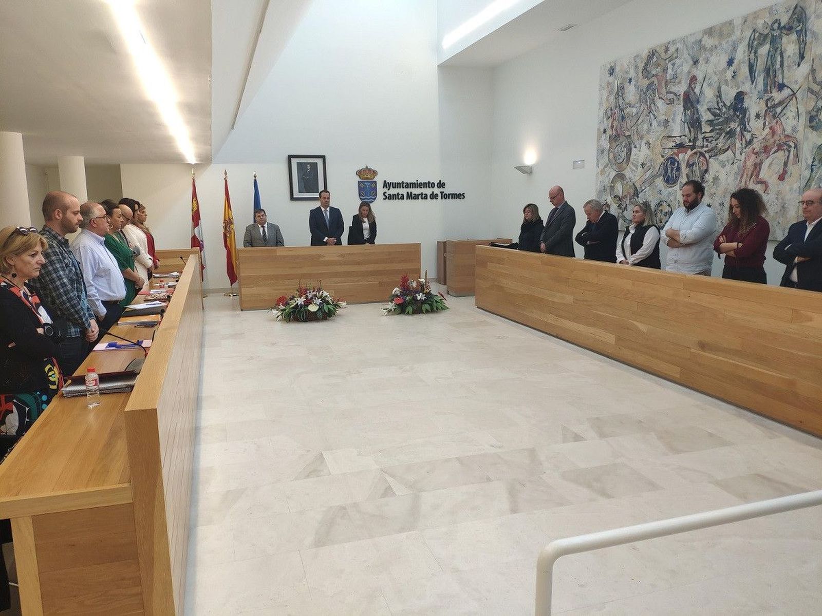 Pleno Santa Marta minuto de silencio