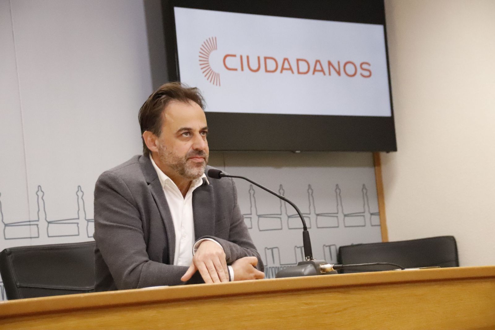 Rueda de prensa de Fernando Castaño