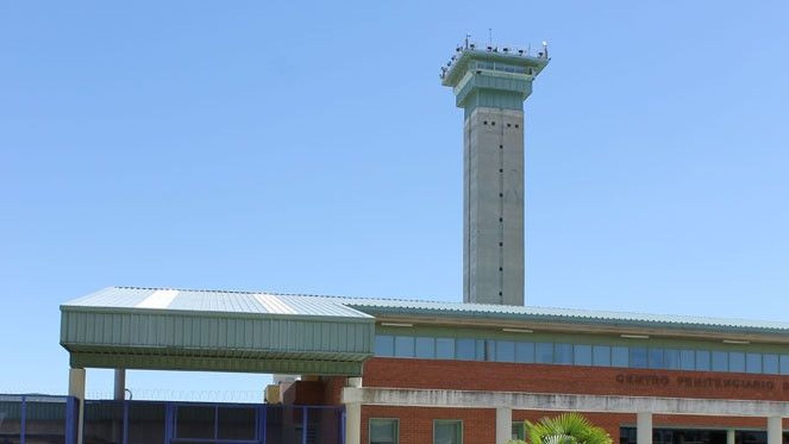 41132DFB EA06 A3FB 82112FDAC40051BB