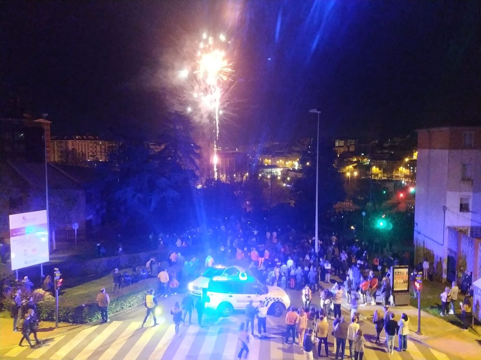 Fuegos artificiales en San José Obrero