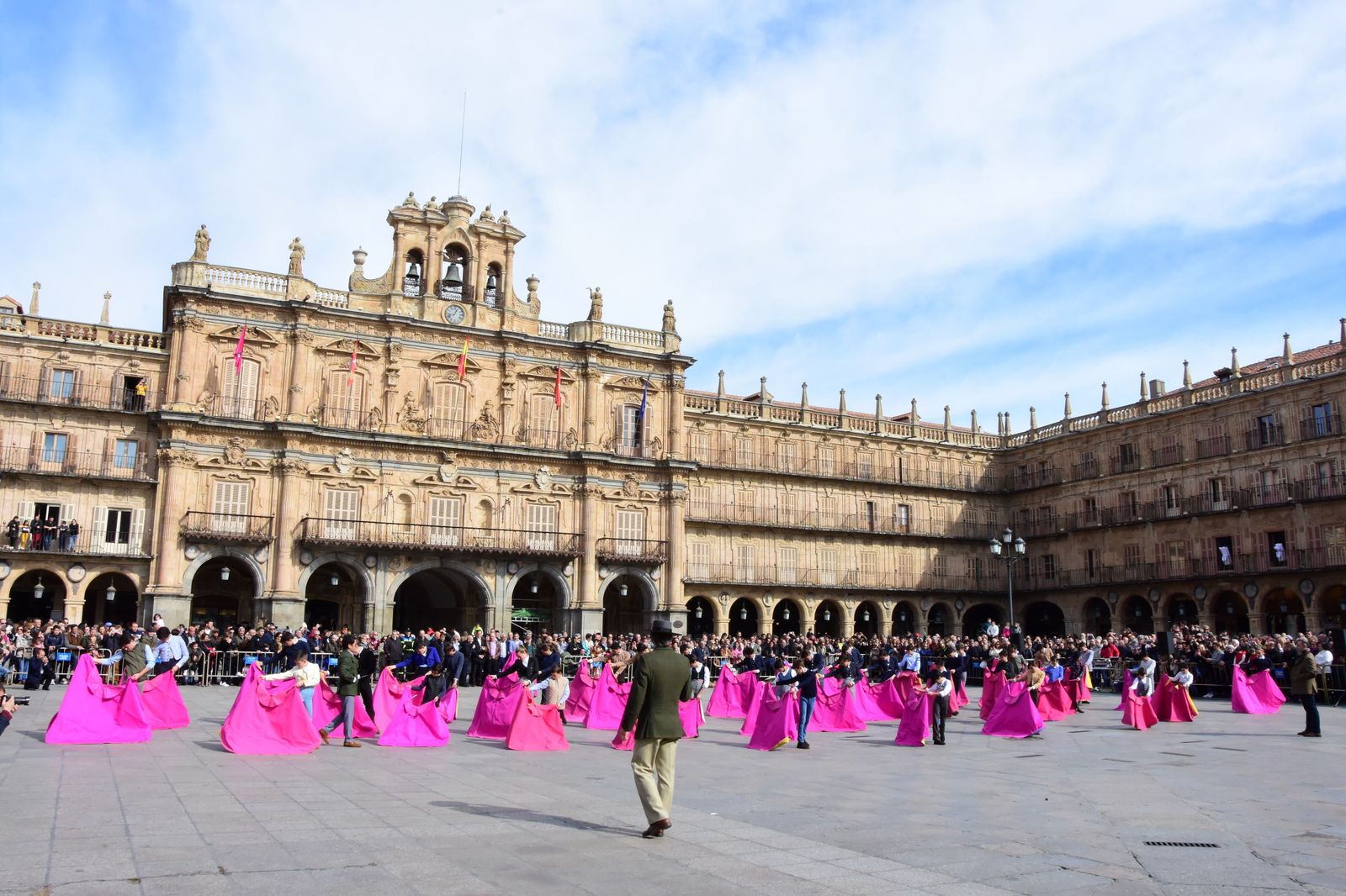 Exhibición taurina en la Plaza Mayor Exhibición taurina en la Plaza Mayor