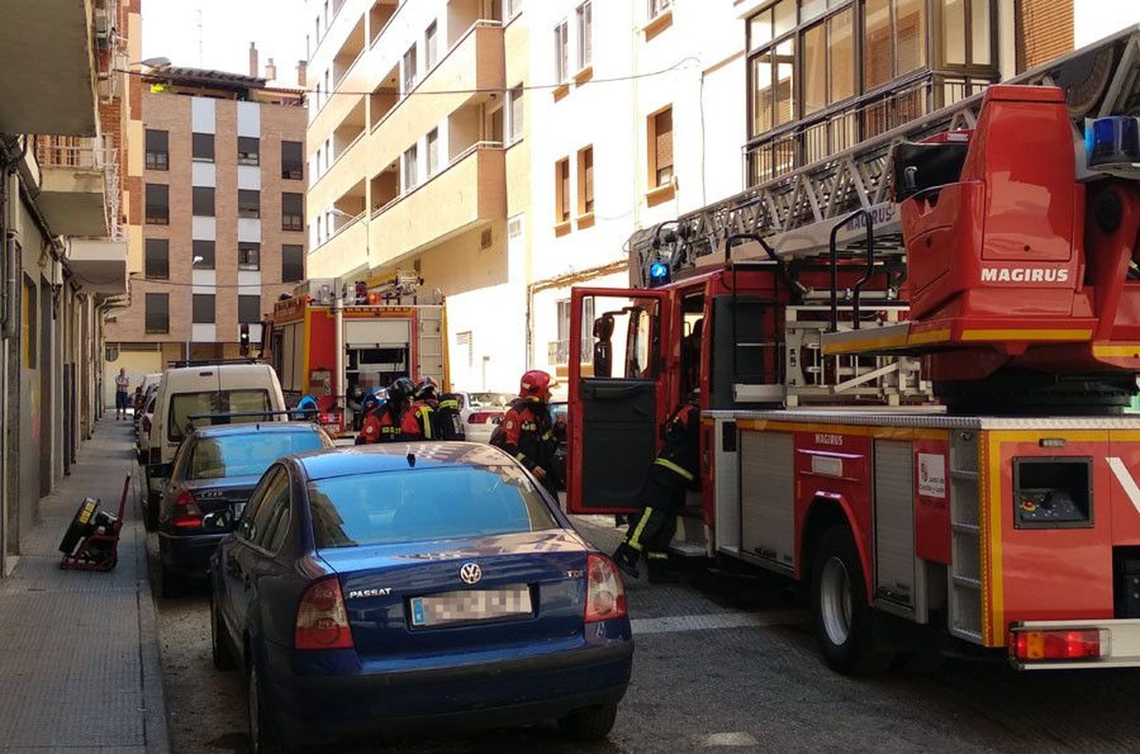 Bomberos policia magistral delgado incendio