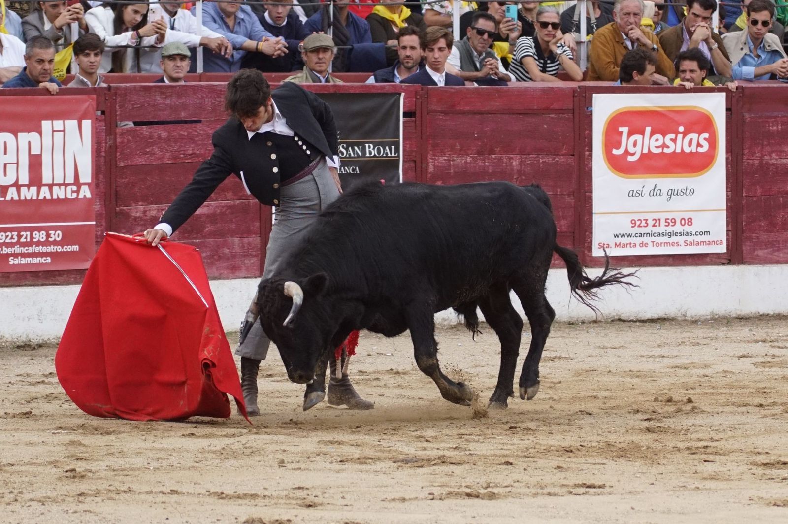 whatsapp-image-2024-10-05-at-19-57-08