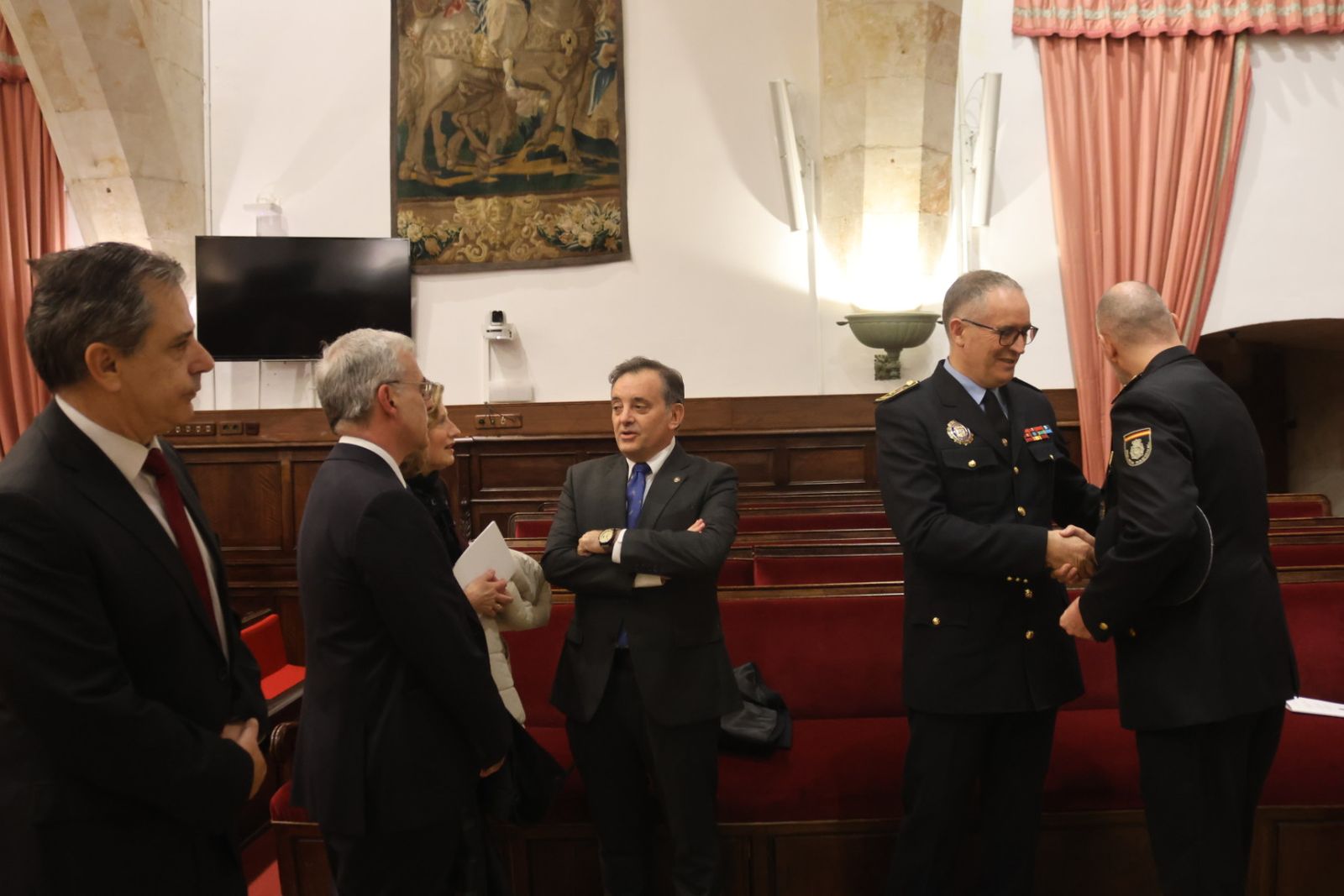 médica forense Sonsoles Castro ingresa en la Real Academia de Medicina de Salamanca