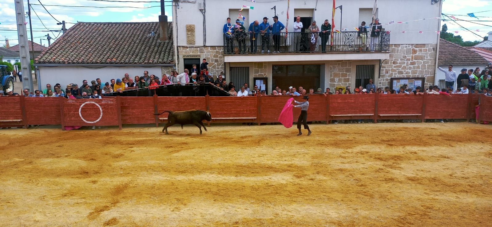 photo-2023-05-14-18-10-51