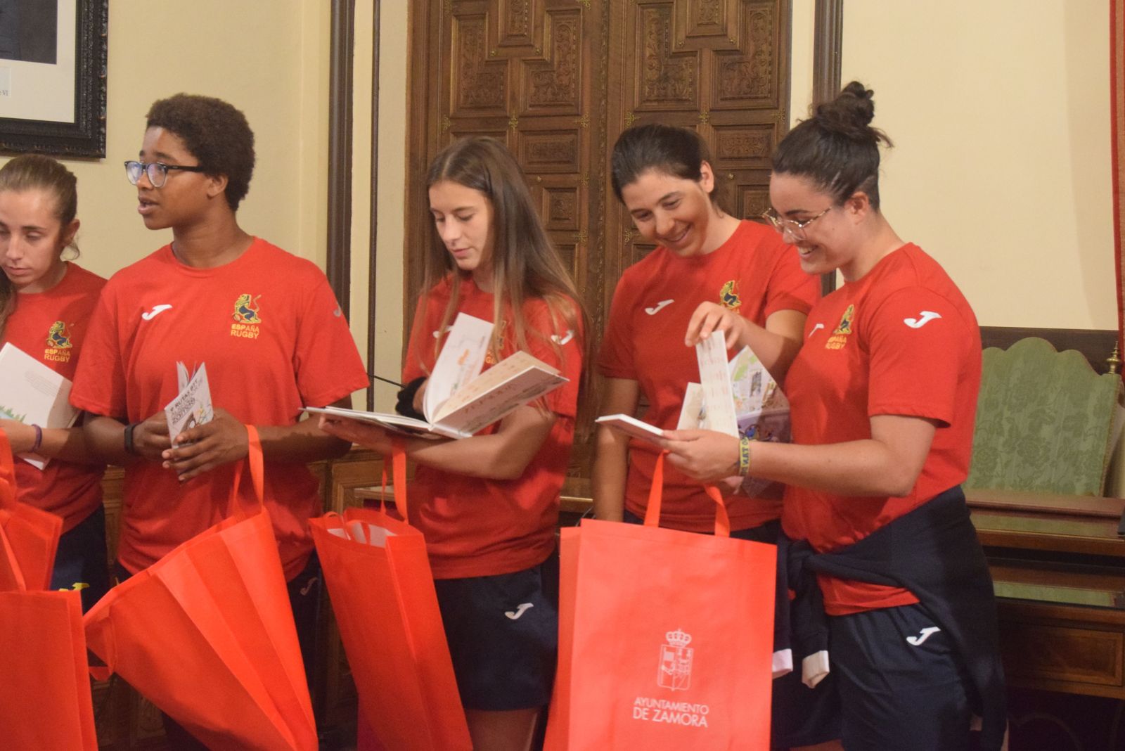 recepcion-a-la-seleccion-espanola-de-rugby-16