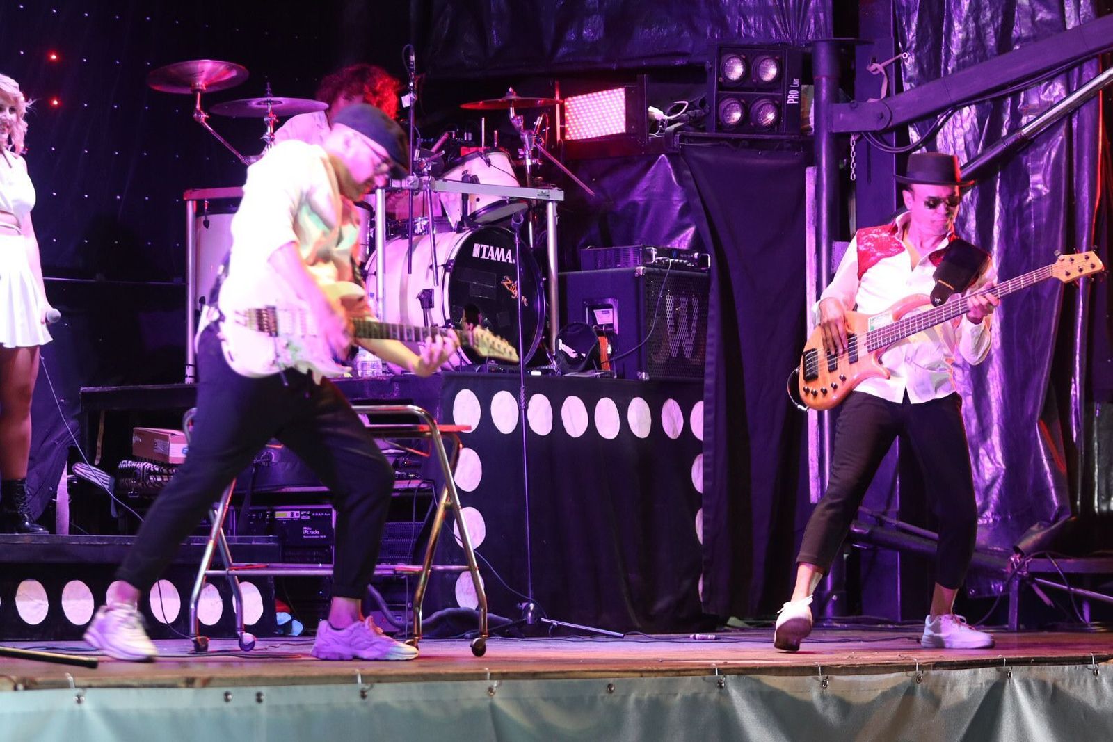 concierto-primer-dia-de-fiestas-guijuelo-10