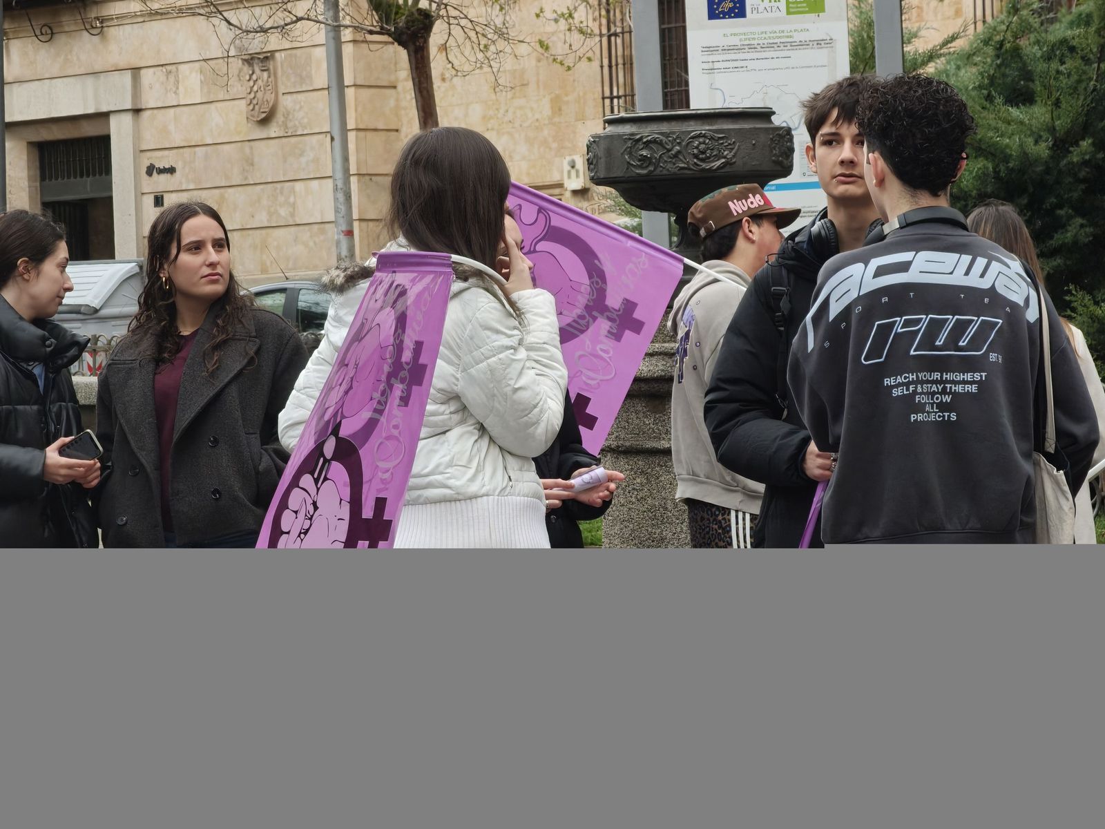 Los estudiantes de Salamanca se manifiestan por el 8M