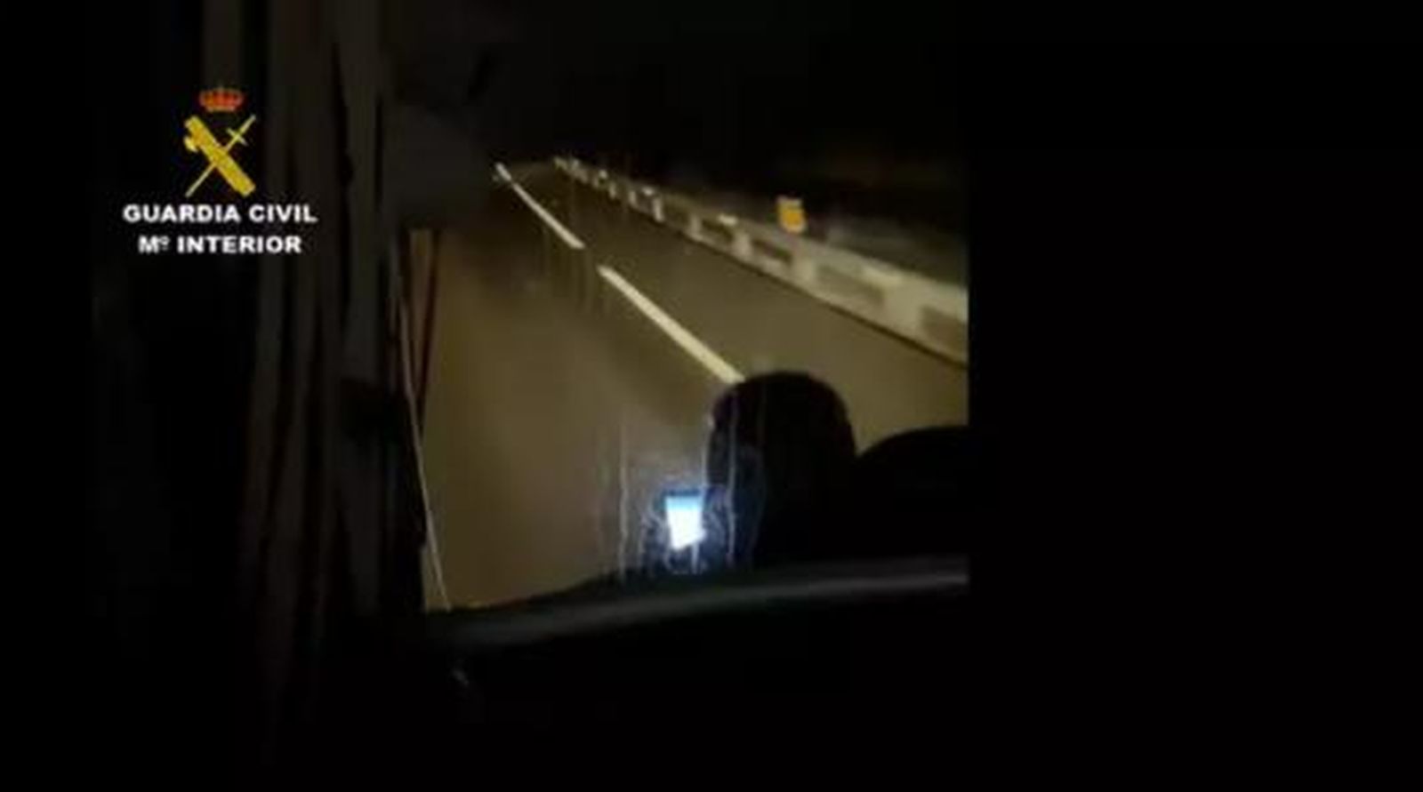 Conductor con móvil