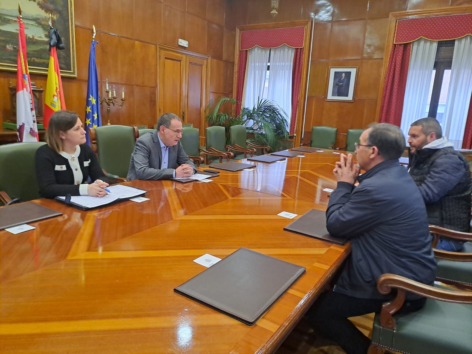 Imagen de la reunión mantenida Subdelegación del Gobierno en Zamora