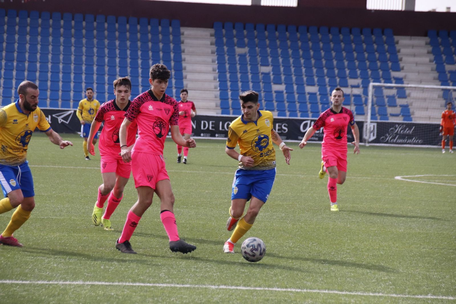 Imagen del RS Monterrey – Atlético Mansillés | FOTO SALAMANCA24HORAS.COM