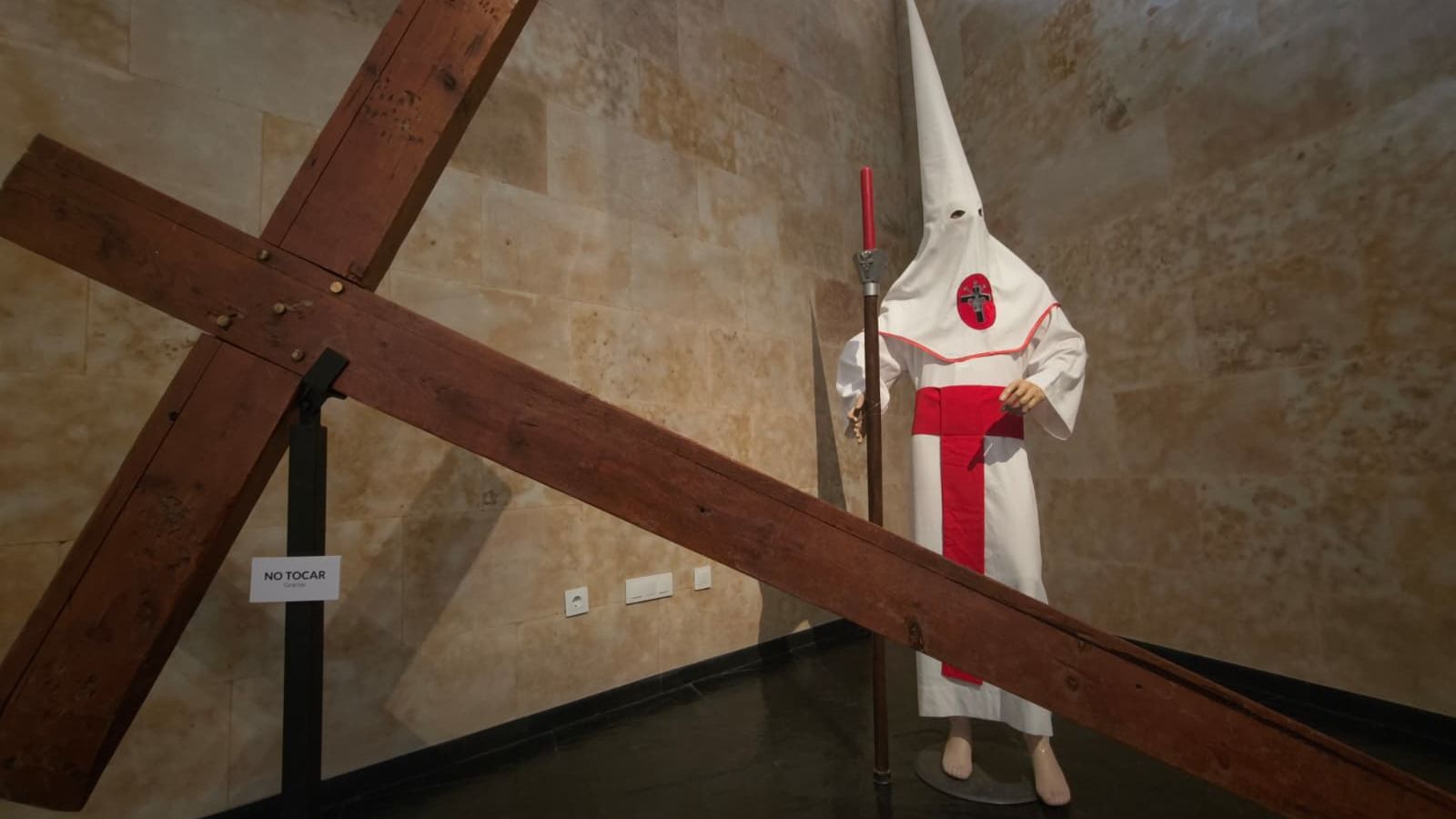 El Cristo Redentor cumple 500 años con una exposición que ahonda en su historia